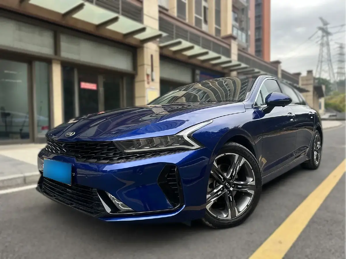 2020 Kia K5 1.5T 170HP L4 7DCT