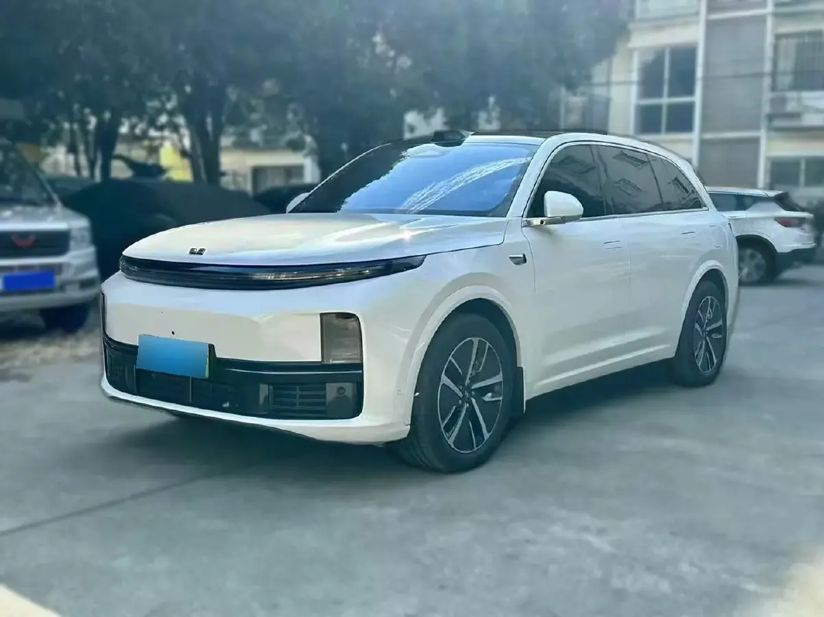 2024 Li L7 Range Extended 154HP REEV 42.8KWH