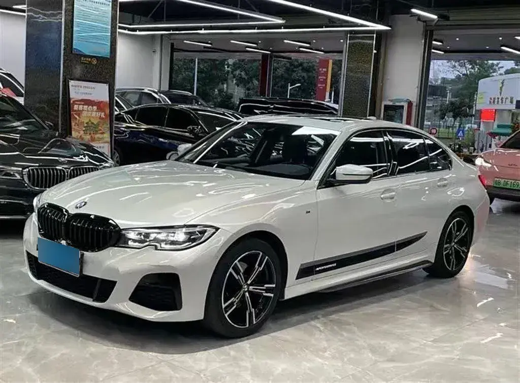 2021 BMW 3 Series 2.0T 184HP L4 8AT