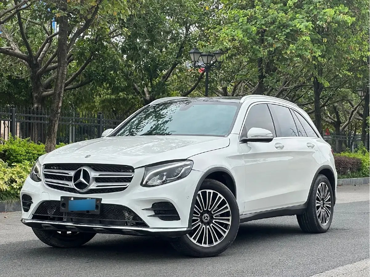 2018 Mercedes-Benz GLC Class 2.0T 211HP L4 9AT