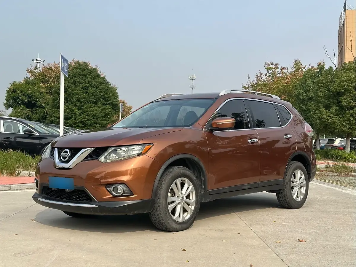 2014 Nissan X-Trail 2.0L 150HP L4 CVT