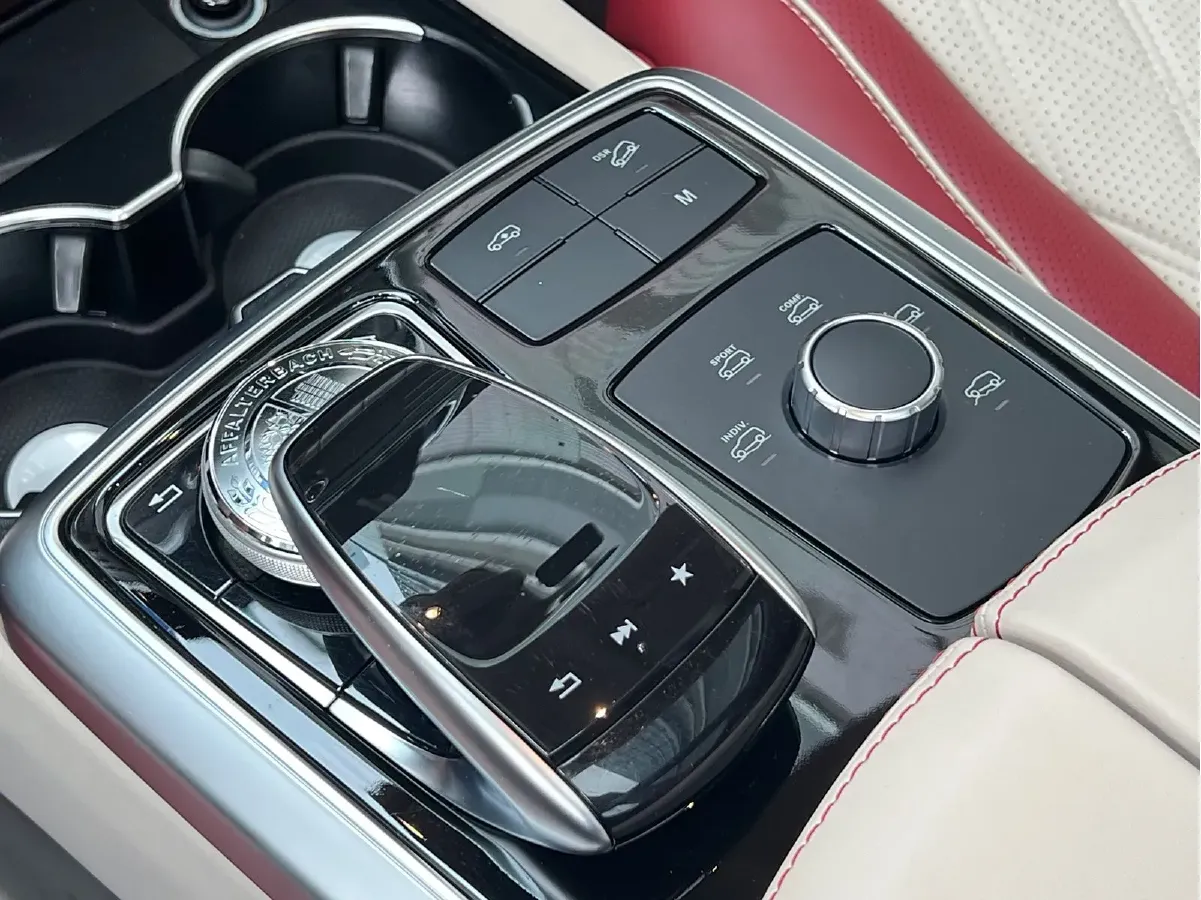 2021 BeiJing BJ90 4.0T 422HP V8 9AT,autocango,china used car exporter,china ev exporter,chinese used car exporter,chinese used ev exporter