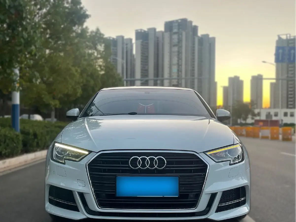2017 Audi A3 1.4T 150HP L4 7DCT