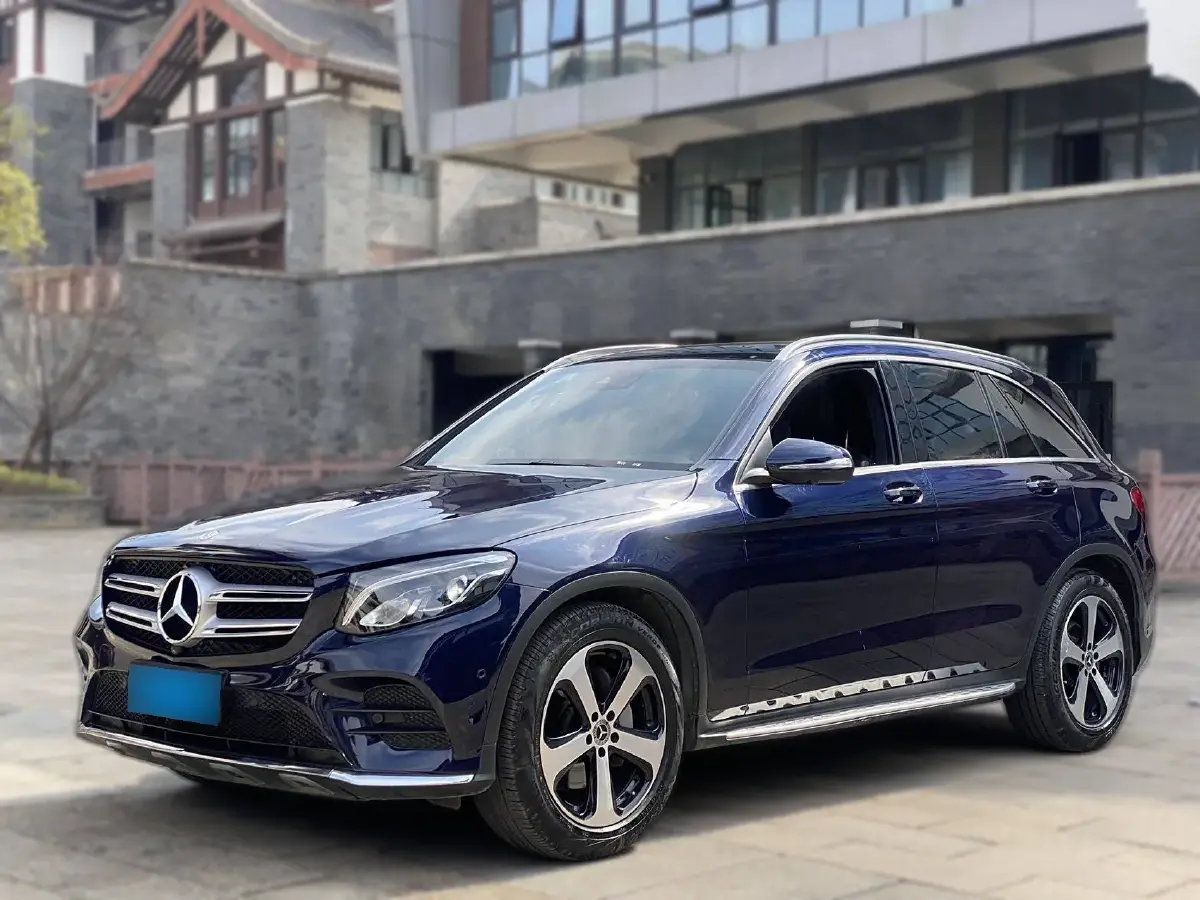 2018 Mercedes-Benz GLC Class 2.0T 211HP L4 9AT