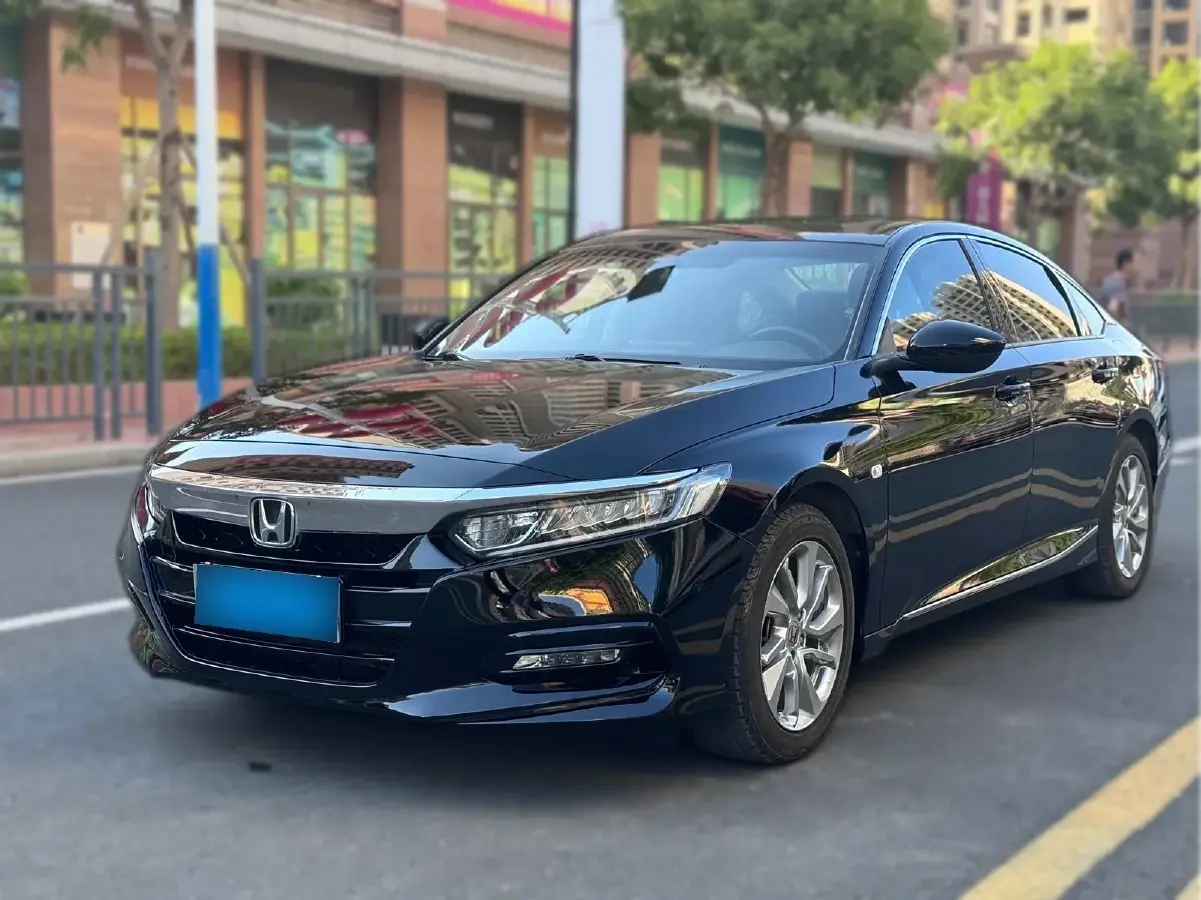 2018 Honda Accord 1.5T 177HP L4 CVT