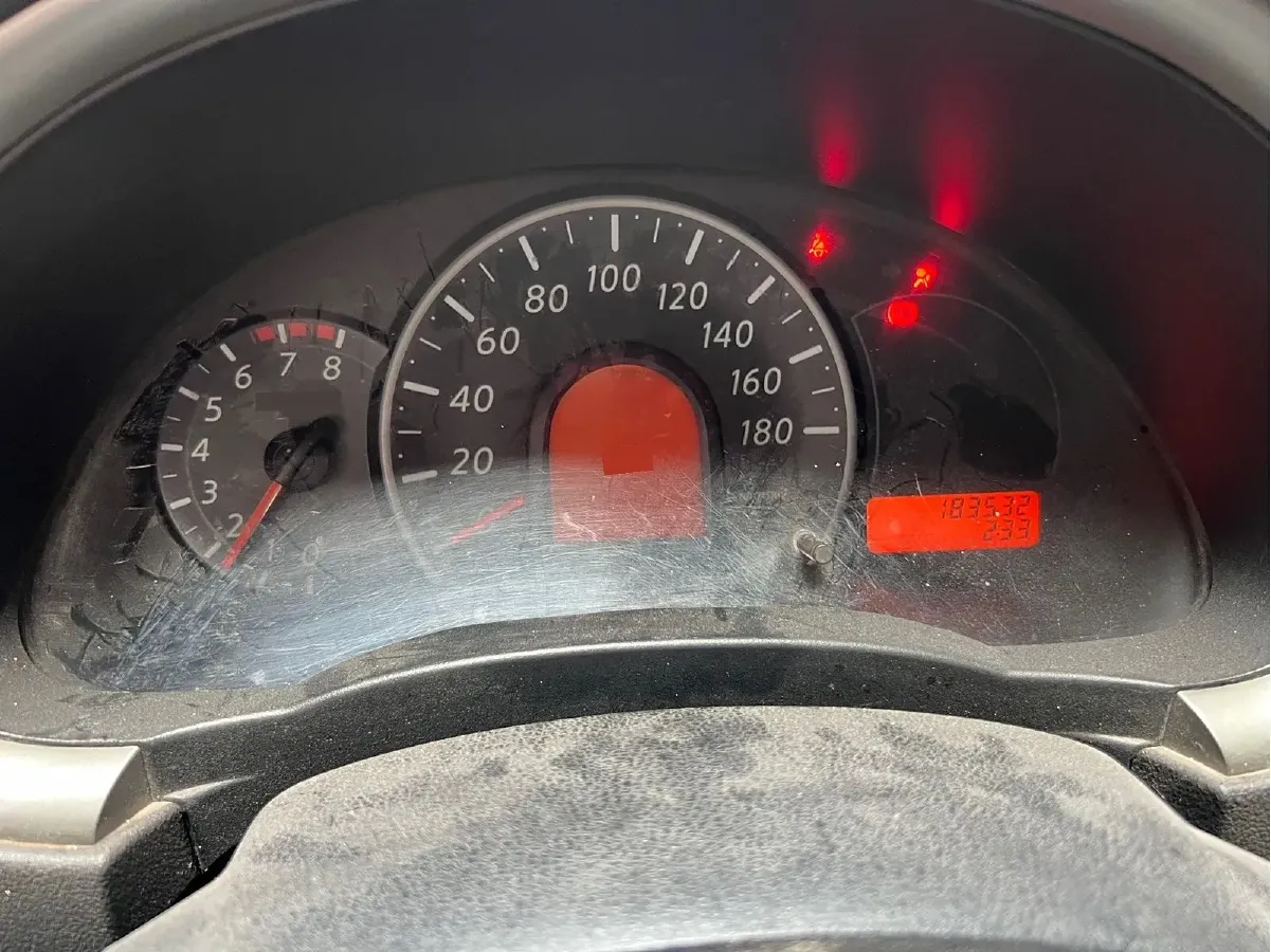 2010 Nissan March 1.5L 107HP L4 5MT,autocango,china used car exporter,china ev exporter,chinese used car exporter,chinese used ev exporter