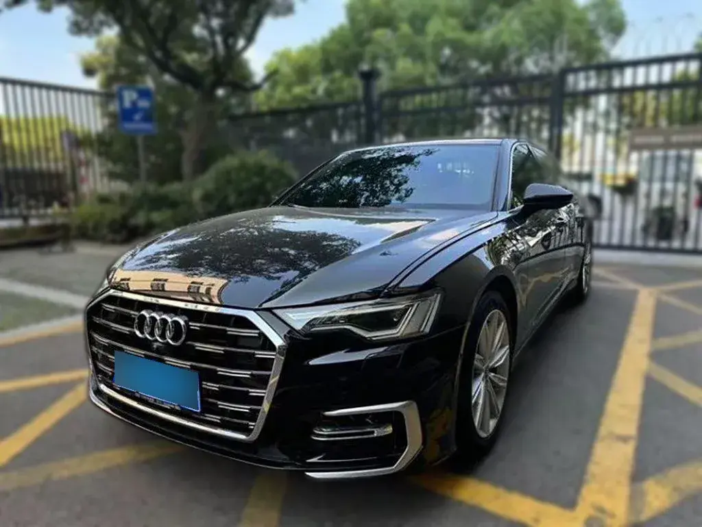 2023 Audi A6L 2.0T 245HP L4 7DCT