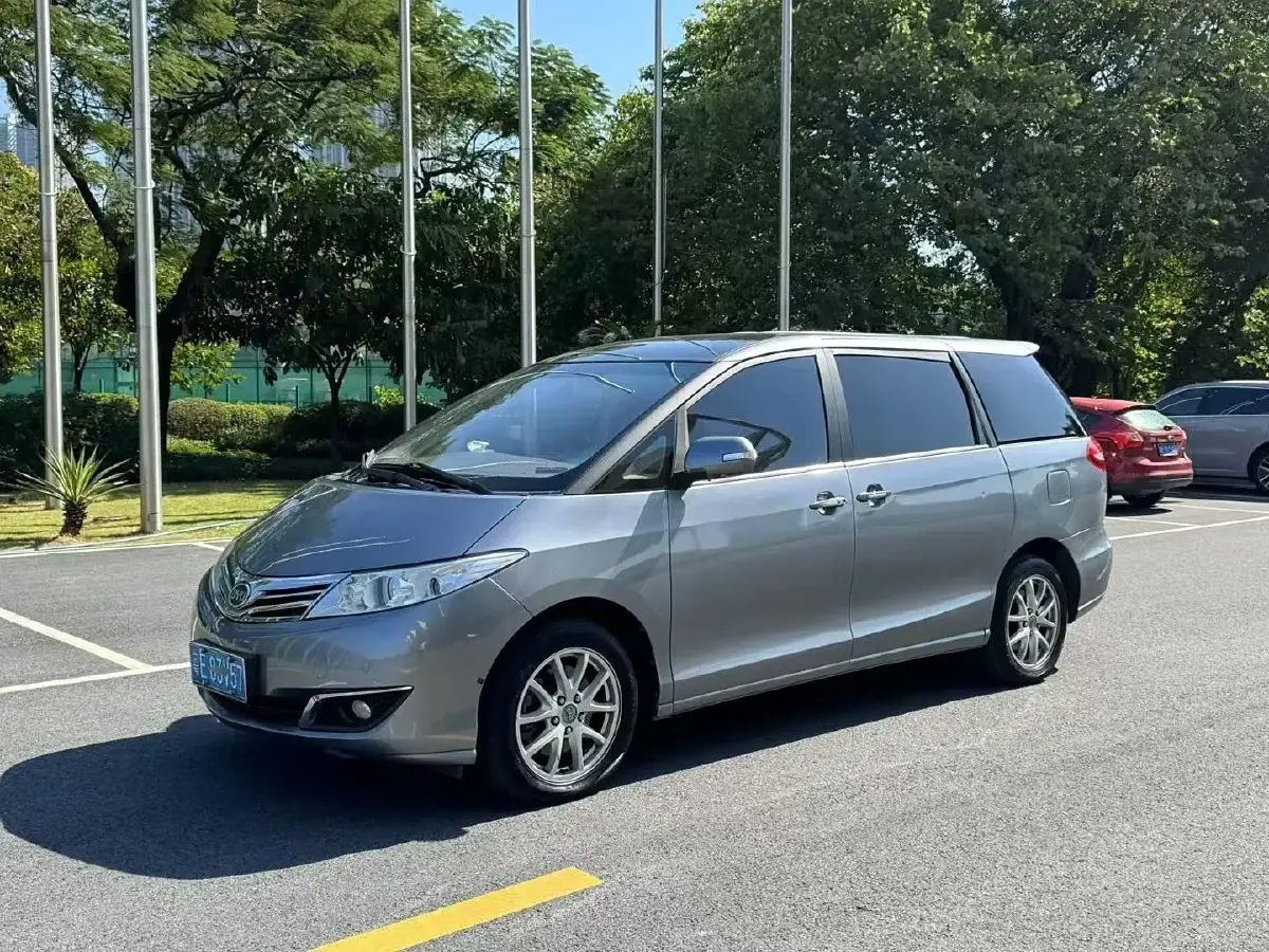 2015 BYD M6 2.4L 167HP L4 6DCT