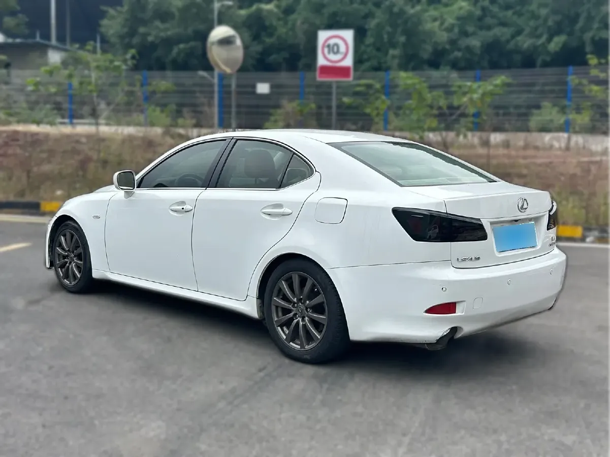 2007 Lexus IS 3.0L 231HP V6 6AT,autocango,china used car exporter,china ev exporter,chinese used car exporter,chinese used ev exporter