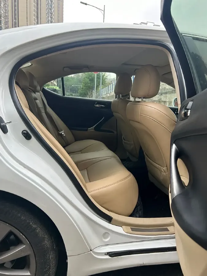 2007 Lexus IS 3.0L 231HP V6 6AT,autocango,china used car exporter,china ev exporter,chinese used car exporter,chinese used ev exporter