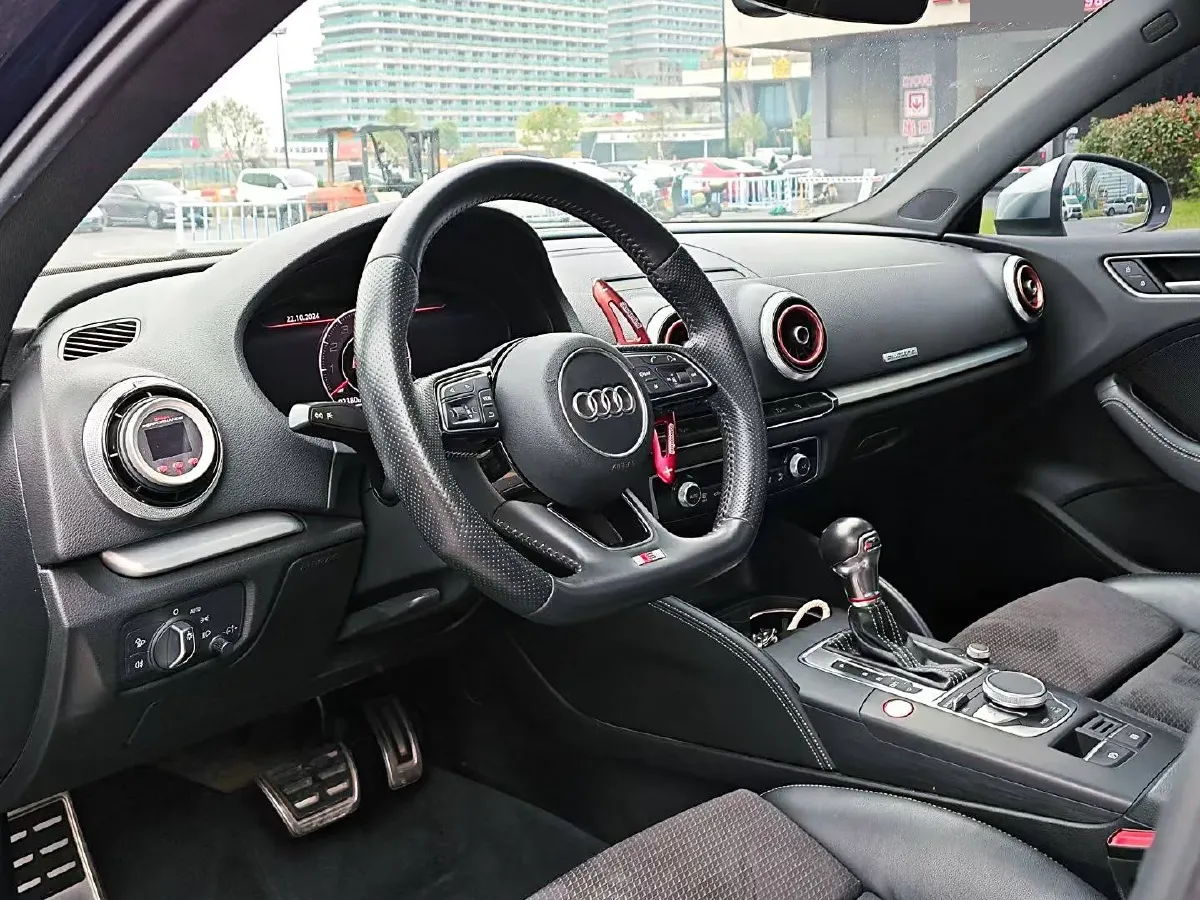 2017 Audi S3 2.0T 290HP L4 7DCT,autocango,china used car exporter,china ev exporter,chinese used car exporter,chinese used ev exporter