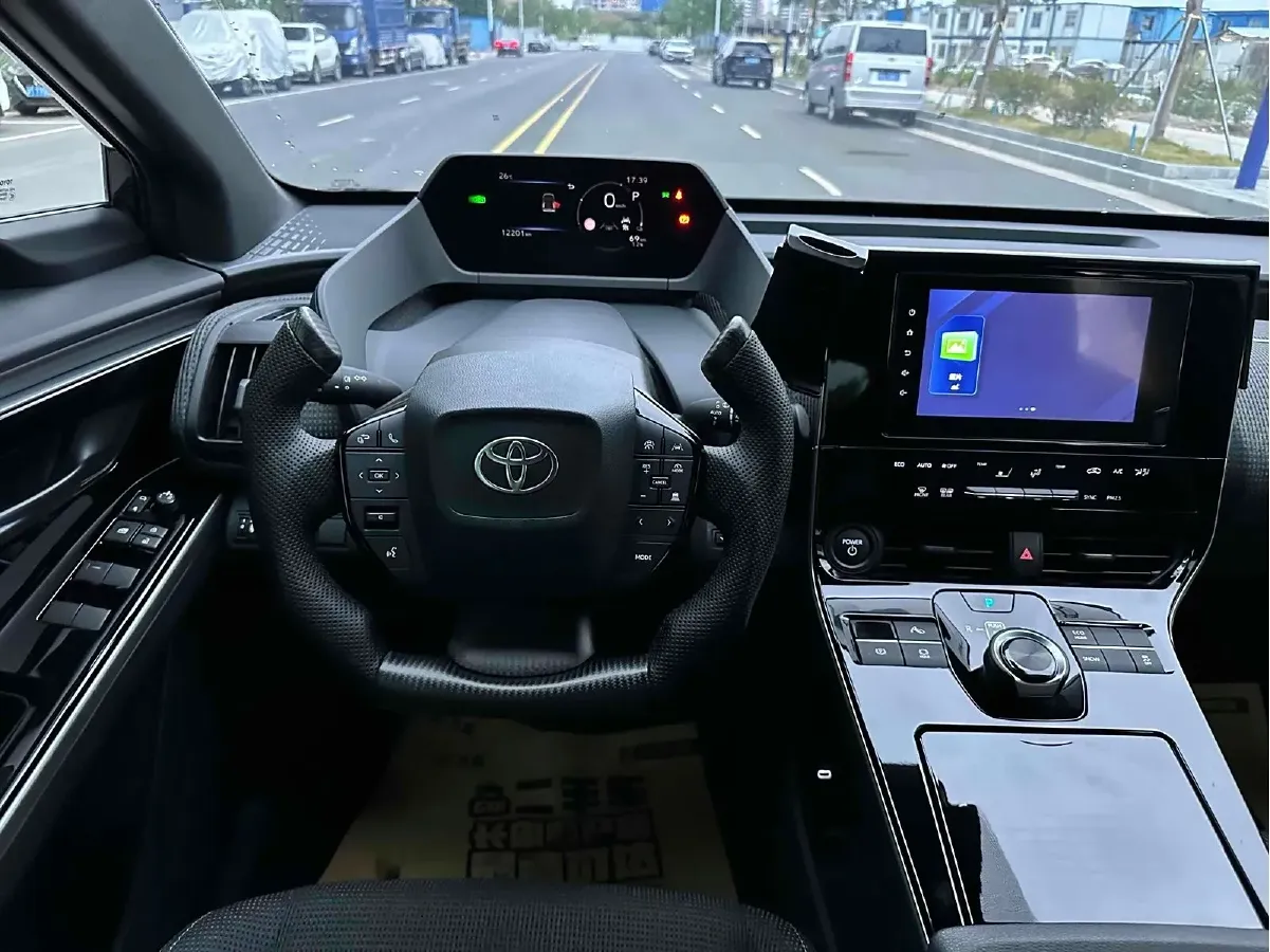 2024 Toyota BZ4X BEV 66.7KWH,autocango,china used car exporter,china ev exporter,chinese used car exporter,chinese used ev exporter