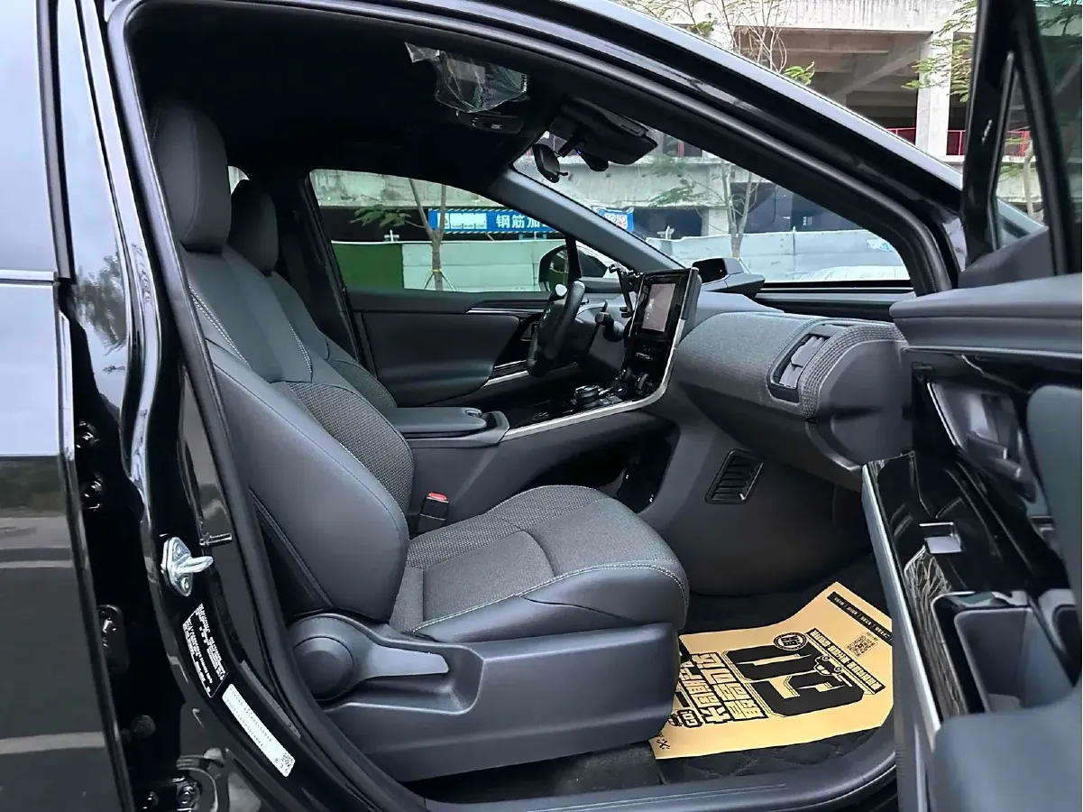 2024 Toyota BZ4X BEV 66.7KWH,autocango,china used car exporter,china ev exporter,chinese used car exporter,chinese used ev exporter