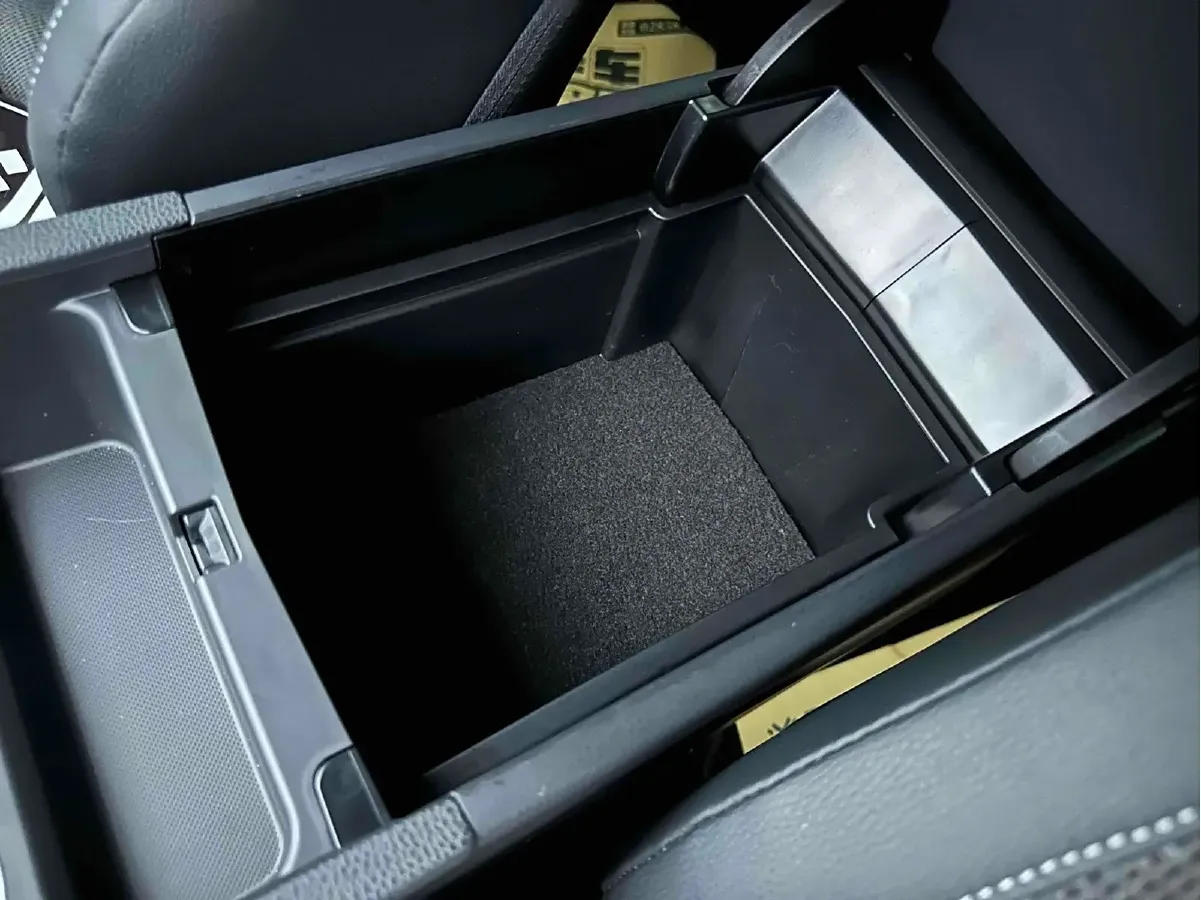 2024 Toyota BZ4X BEV 66.7KWH,autocango,china used car exporter,china ev exporter,chinese used car exporter,chinese used ev exporter