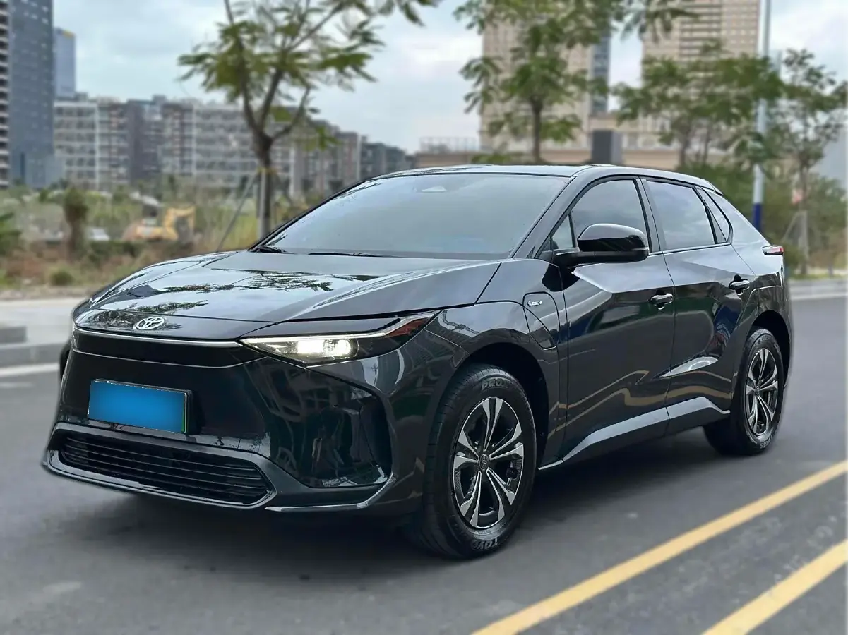 2024 Toyota BZ4X BEV 66.7KWH