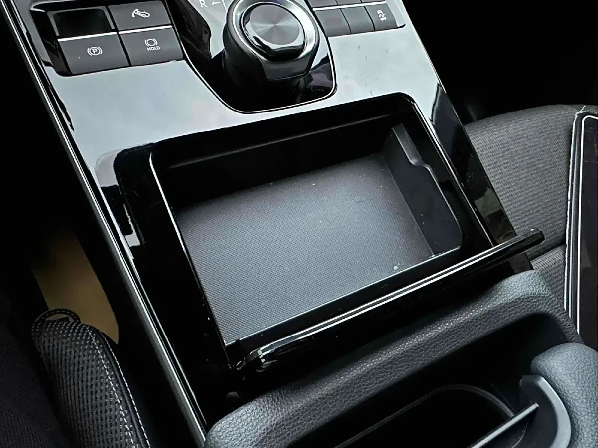 2024 Toyota BZ4X BEV 66.7KWH,autocango,china used car exporter,china ev exporter,chinese used car exporter,chinese used ev exporter