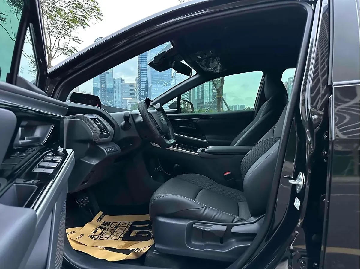 2024 Toyota BZ4X BEV 66.7KWH,autocango,china used car exporter,china ev exporter,chinese used car exporter,chinese used ev exporter