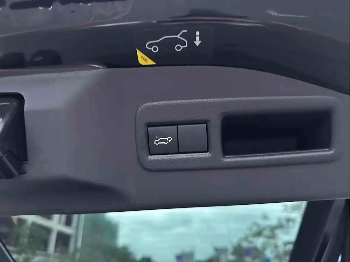 2024 Toyota BZ4X BEV 66.7KWH,autocango,china used car exporter,china ev exporter,chinese used car exporter,chinese used ev exporter