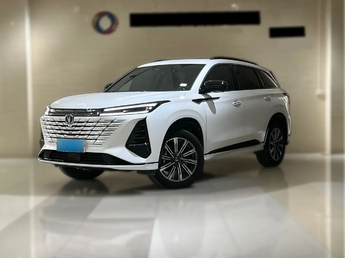 2024 ChangAn CS75 Plus 1.5T 188HP L4 8AT,autocango,china used car exporter,china ev exporter,chinese used car exporter,chinese used ev exporter
