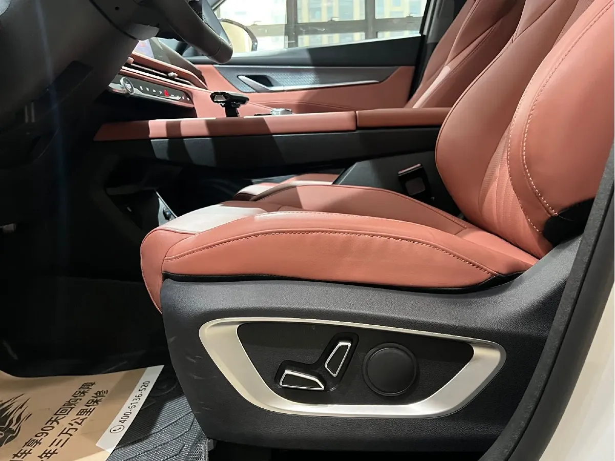 2024 ChangAn CS75 Plus 1.5T 188HP L4 8AT,autocango,china used car exporter,china ev exporter,chinese used car exporter,chinese used ev exporter