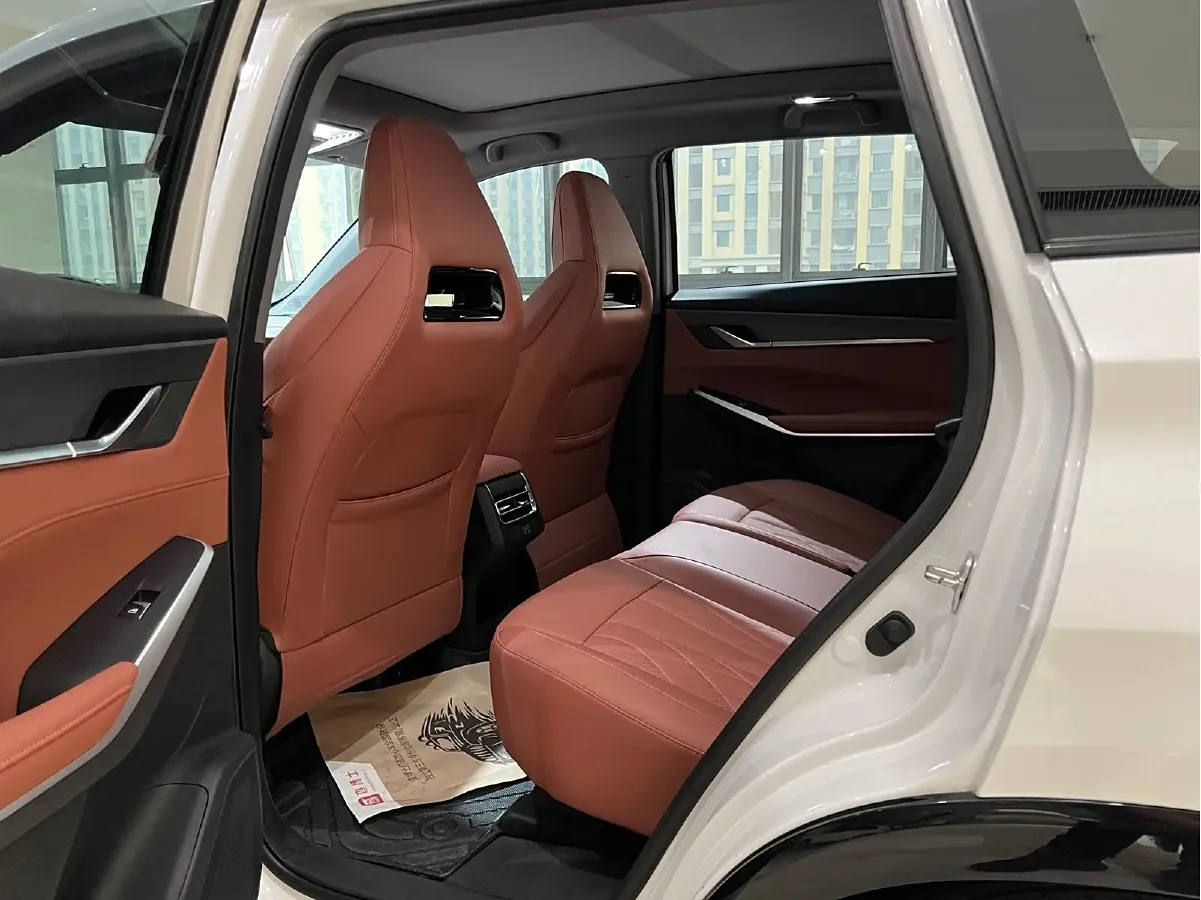 2024 ChangAn CS75 Plus 1.5T 188HP L4 8AT,autocango,china used car exporter,china ev exporter,chinese used car exporter,chinese used ev exporter