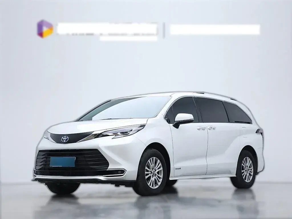 2021 Toyota Sienna 2.5L 192HP L4 E-CVT Hybrid