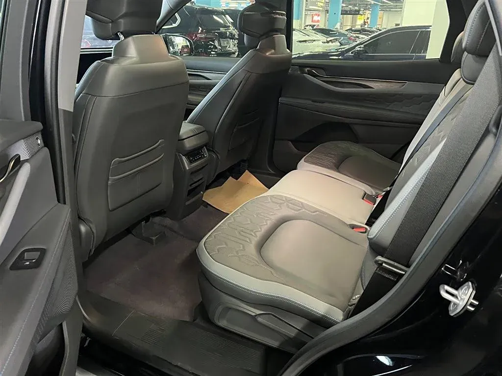 2023 Ford Edge 2.0T 275HP L4 E-CVT Hybrid,autocango,china used car exporter,china ev exporter,chinese used car exporter,chinese used ev exporter