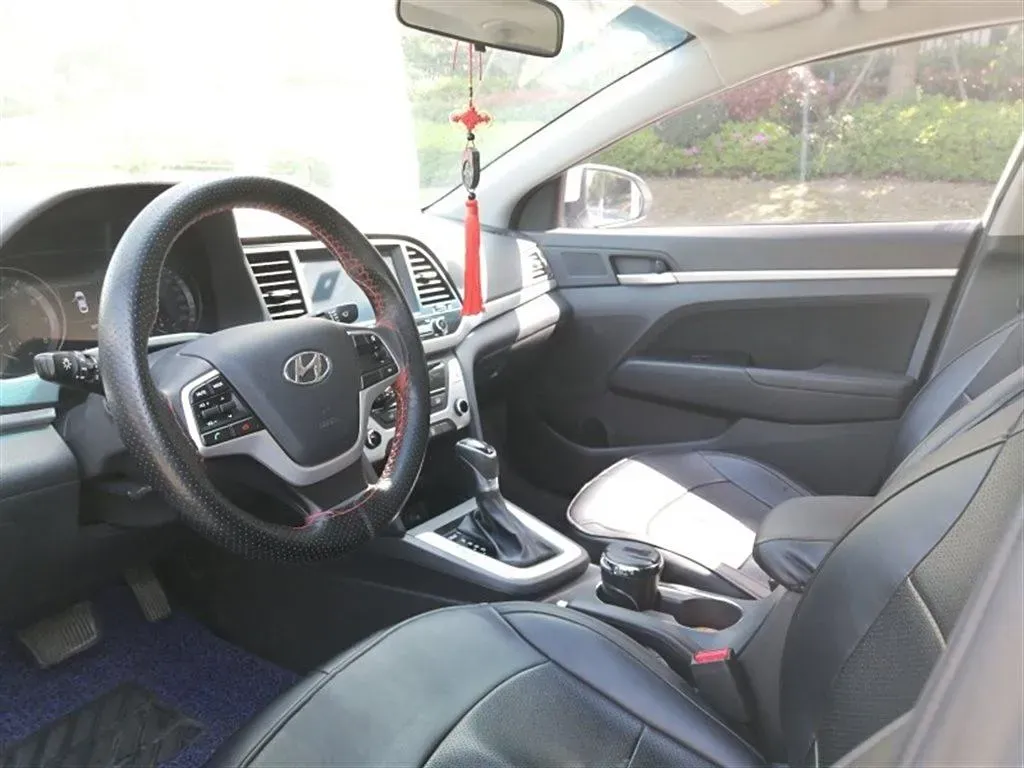 2016 Hyundai Elantra 1.6L 130HP L4 6AT,autocango,china used car exporter,china ev exporter,chinese used car exporter,chinese used ev exporter