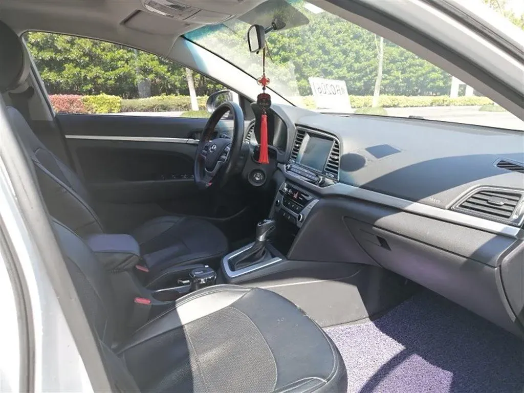 2016 Hyundai Elantra 1.6L 130HP L4 6AT,autocango,china used car exporter,china ev exporter,chinese used car exporter,chinese used ev exporter