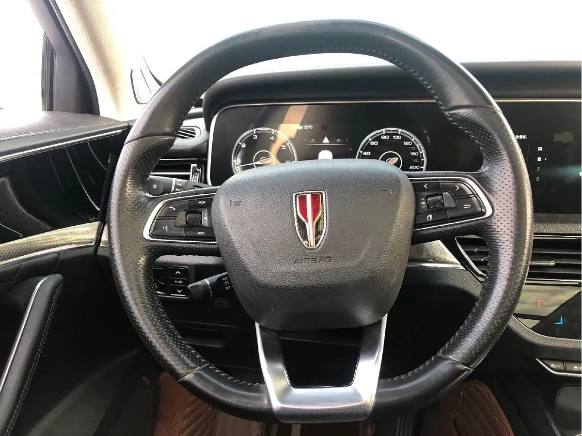 2019 HongQi HS5 2.0T 224HP L4 6AT,autocango,china used car exporter,china ev exporter,chinese used car exporter,chinese used ev exporter