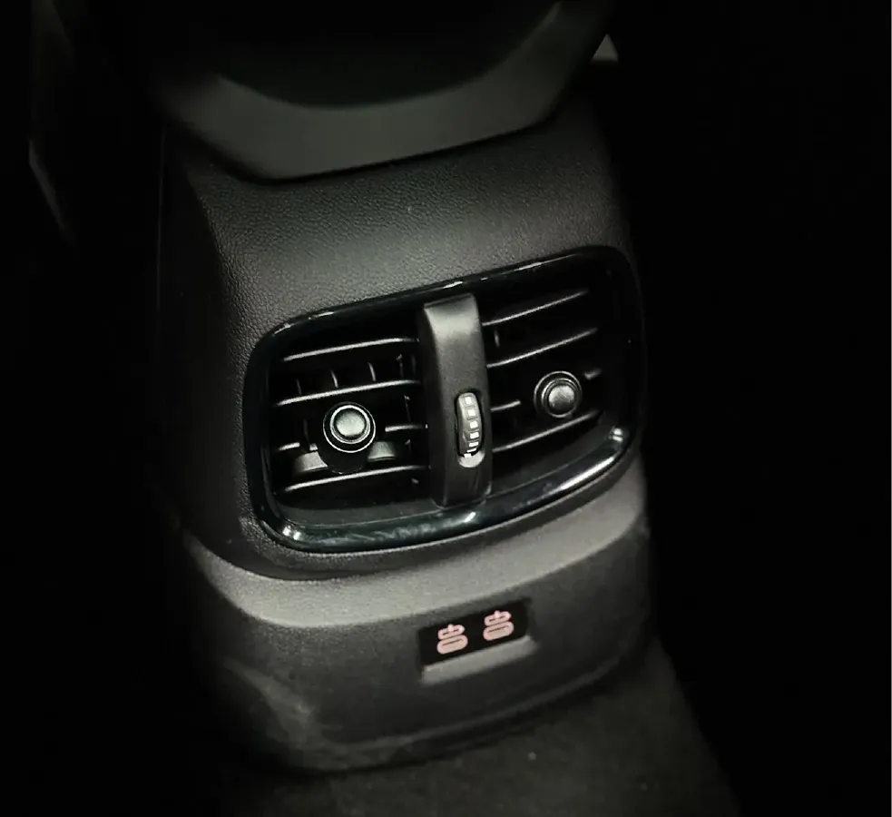 2022 MINI JCW COUNTRYMAN 2.0T 272HP L4 8AT,autocango,china used car exporter,china ev exporter,chinese used car exporter,chinese used ev exporter