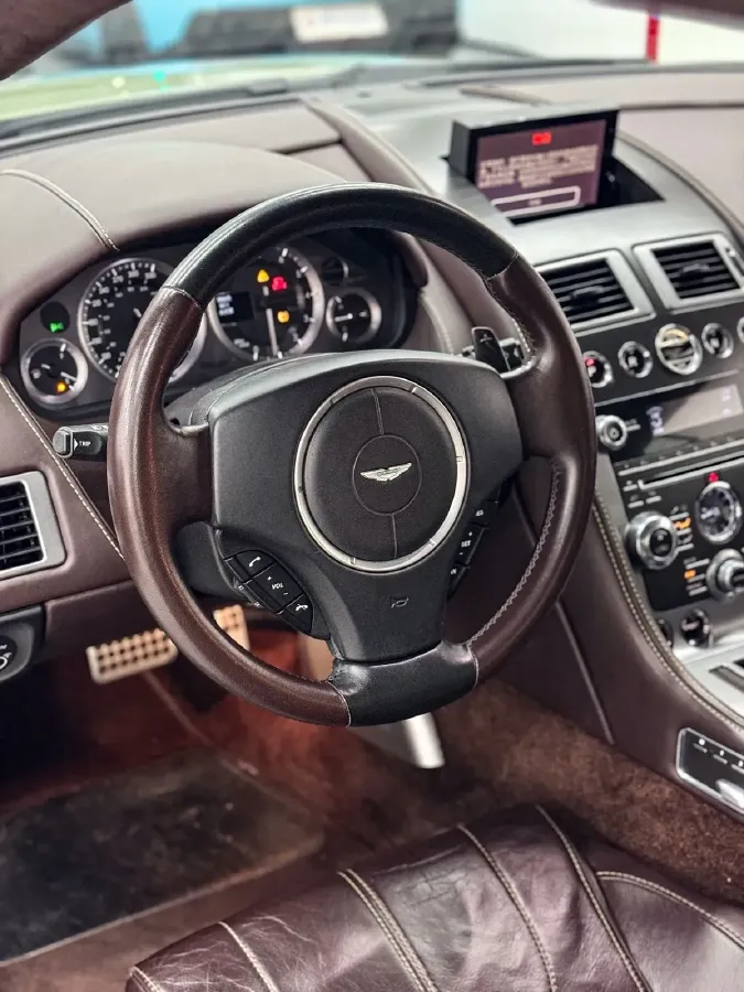 2013 Aston Martin DB9 6.0L 517HP V12 6AT,autocango,china used car exporter,china ev exporter,chinese used car exporter,chinese used ev exporter