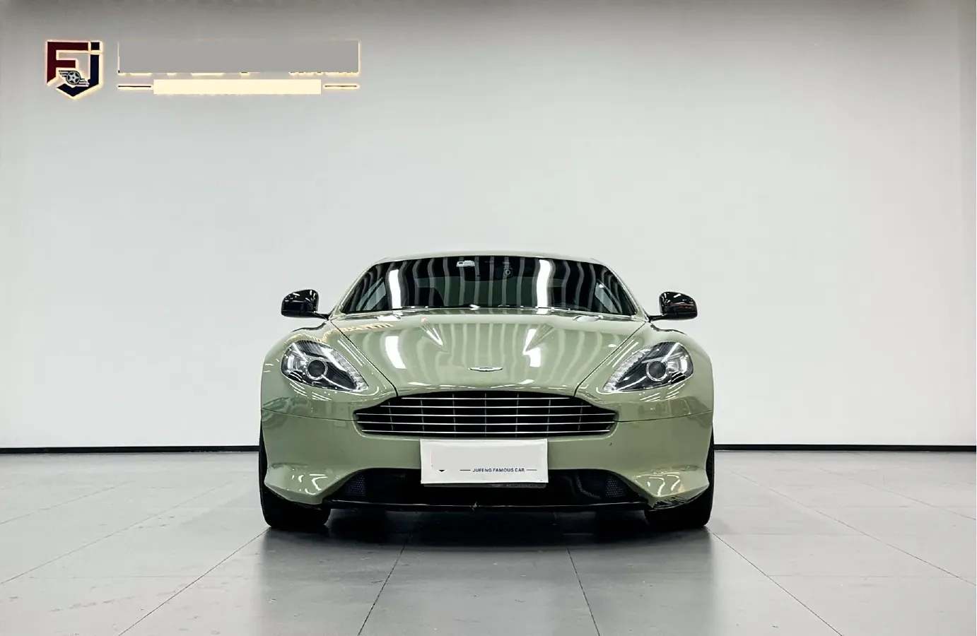 2013 Aston Martin DB9 6.0L 517HP V12 6AT,autocango,china used car exporter,china ev exporter,chinese used car exporter,chinese used ev exporter