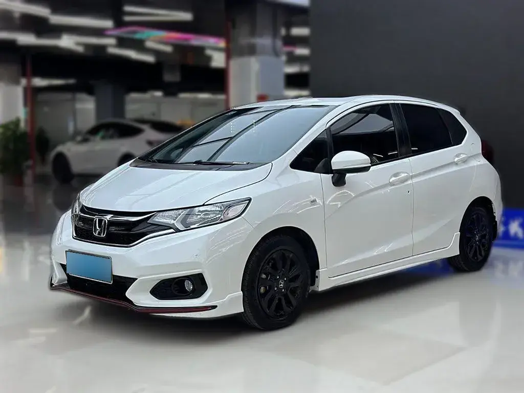 2018 Honda Fit 1.5L 131HP L4 CVT