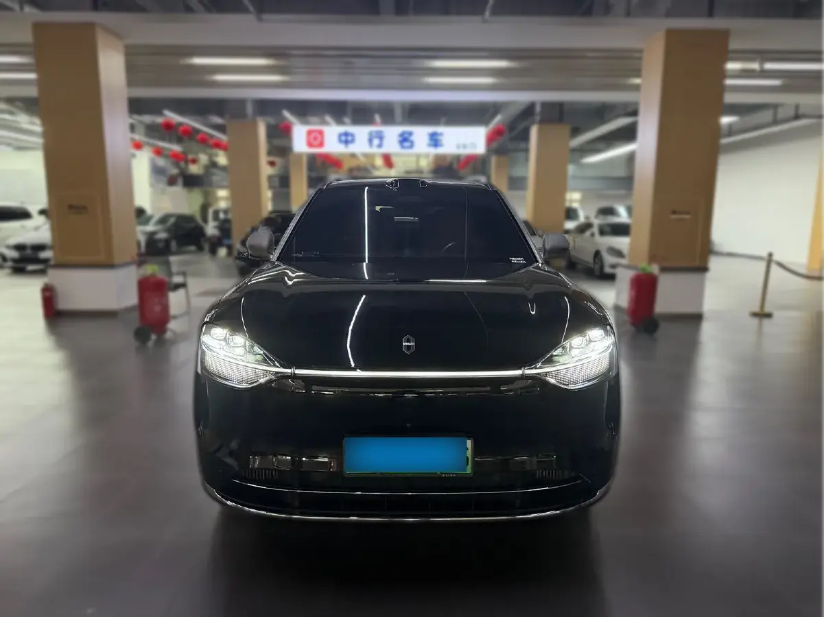 2024 HIMA M9 1.5T 152HP L4 REEV 42KWH