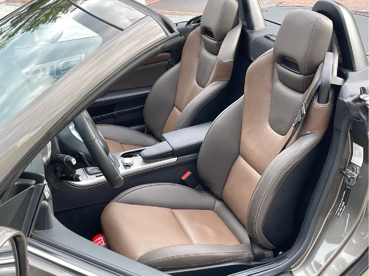 2011 Mercedes-Benz SLK Class 1.8T 184HP L4 7AT,autocango,china used car exporter,china ev exporter,chinese used car exporter,chinese used ev exporter