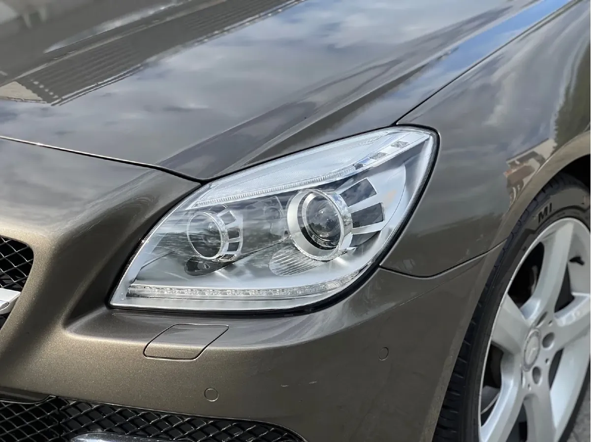 2011 Mercedes-Benz SLK Class 1.8T 184HP L4 7AT,autocango,china used car exporter,china ev exporter,chinese used car exporter,chinese used ev exporter