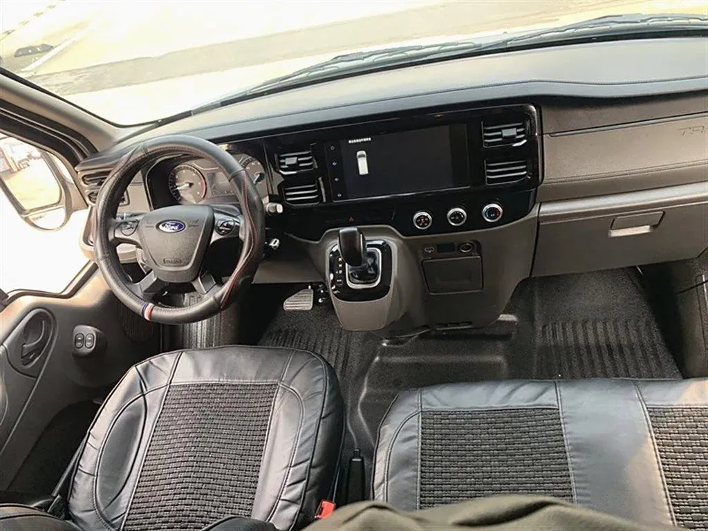 2021 Ford New Era Transit 2.2T 140HP L4 6AMT,autocango,china used car exporter,china ev exporter,chinese used car exporter,chinese used ev exporter