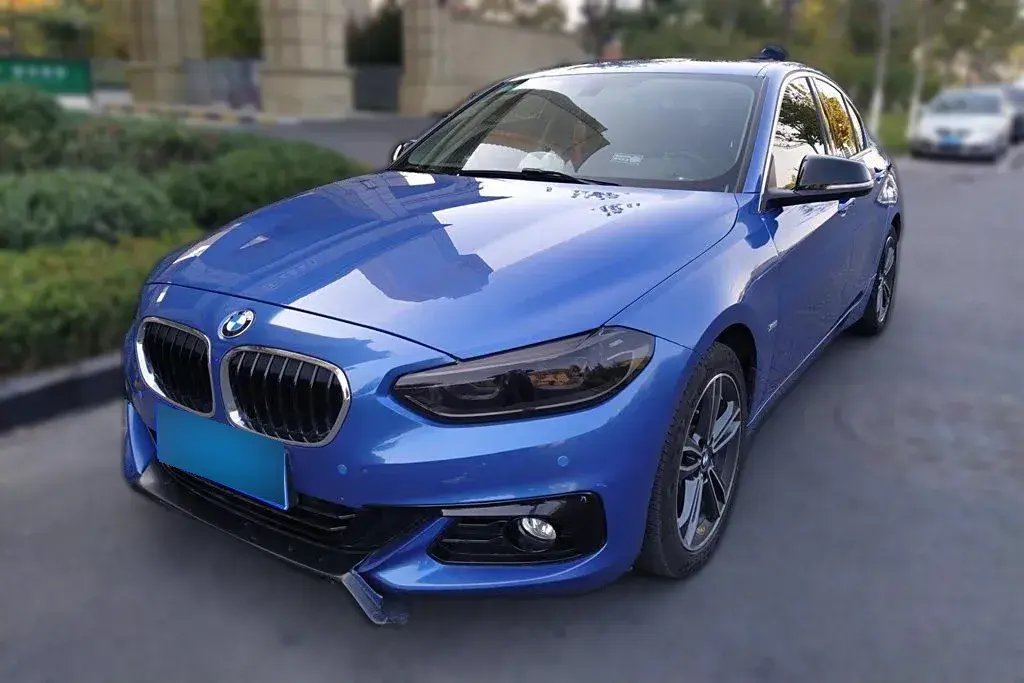 2017 BMW 1 Series 1.5T 136HP L3 6AT