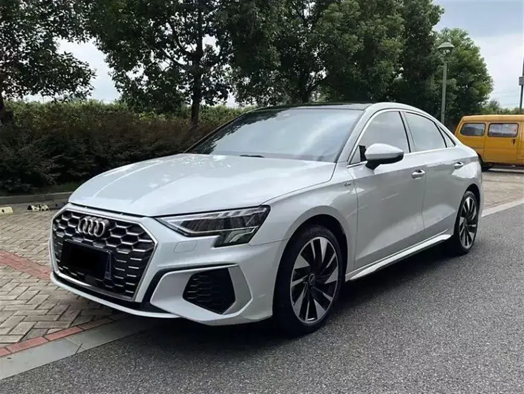 2022 Audi A3 1.4T 150HP L4 7DCT