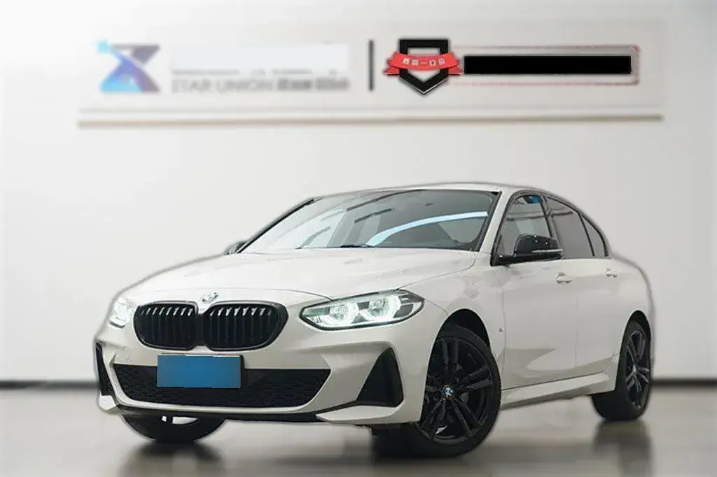 2022 BMW 1 Series 2.0T 192HP L4 7DCT