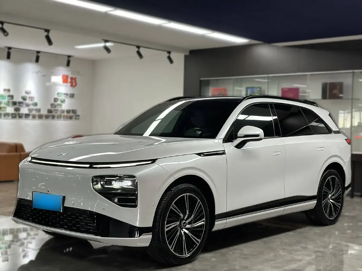 2024 Xpeng G9 BEV 98KWH