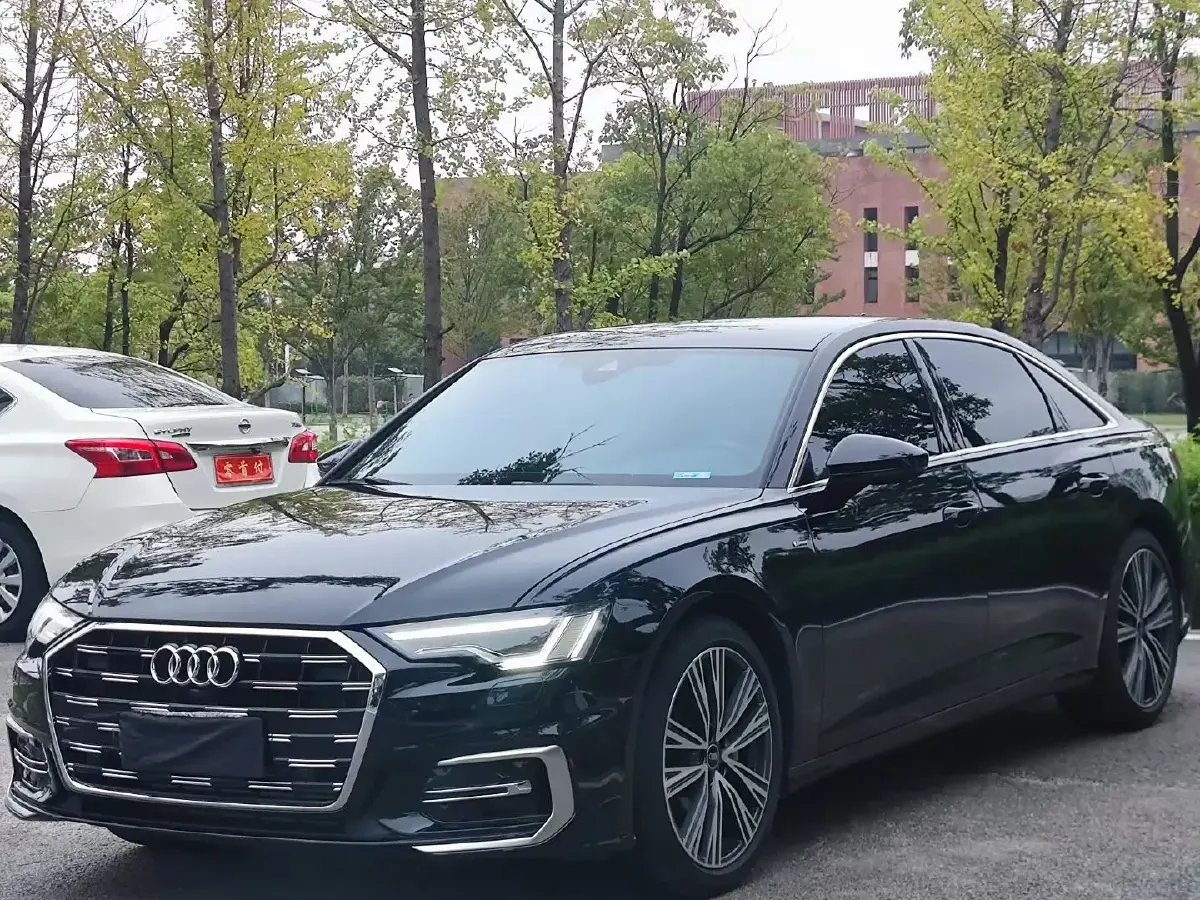 2023 Audi A6L 2.0T 245HP L4 7DCT