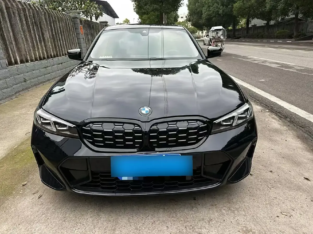 2023 BMW 3 Series 2.0T 184HP L4 8AT