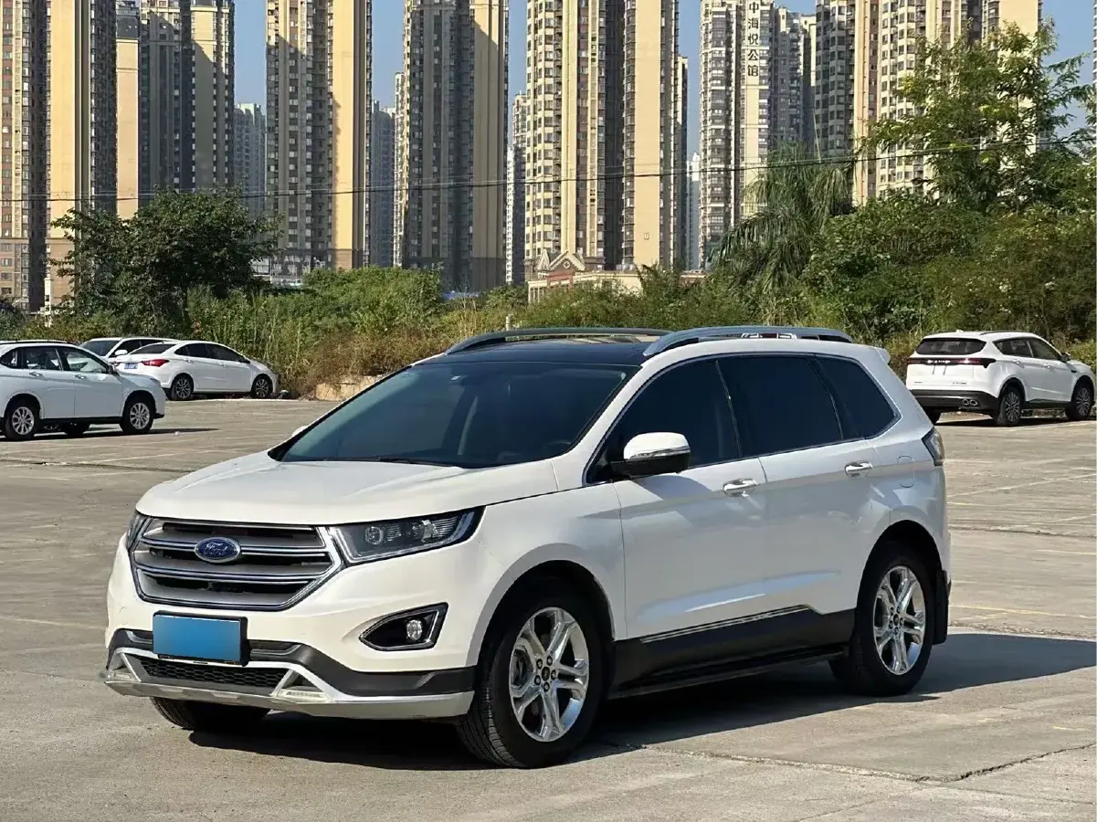 2016 Ford Edge 2.0T 245HP L4 6AT