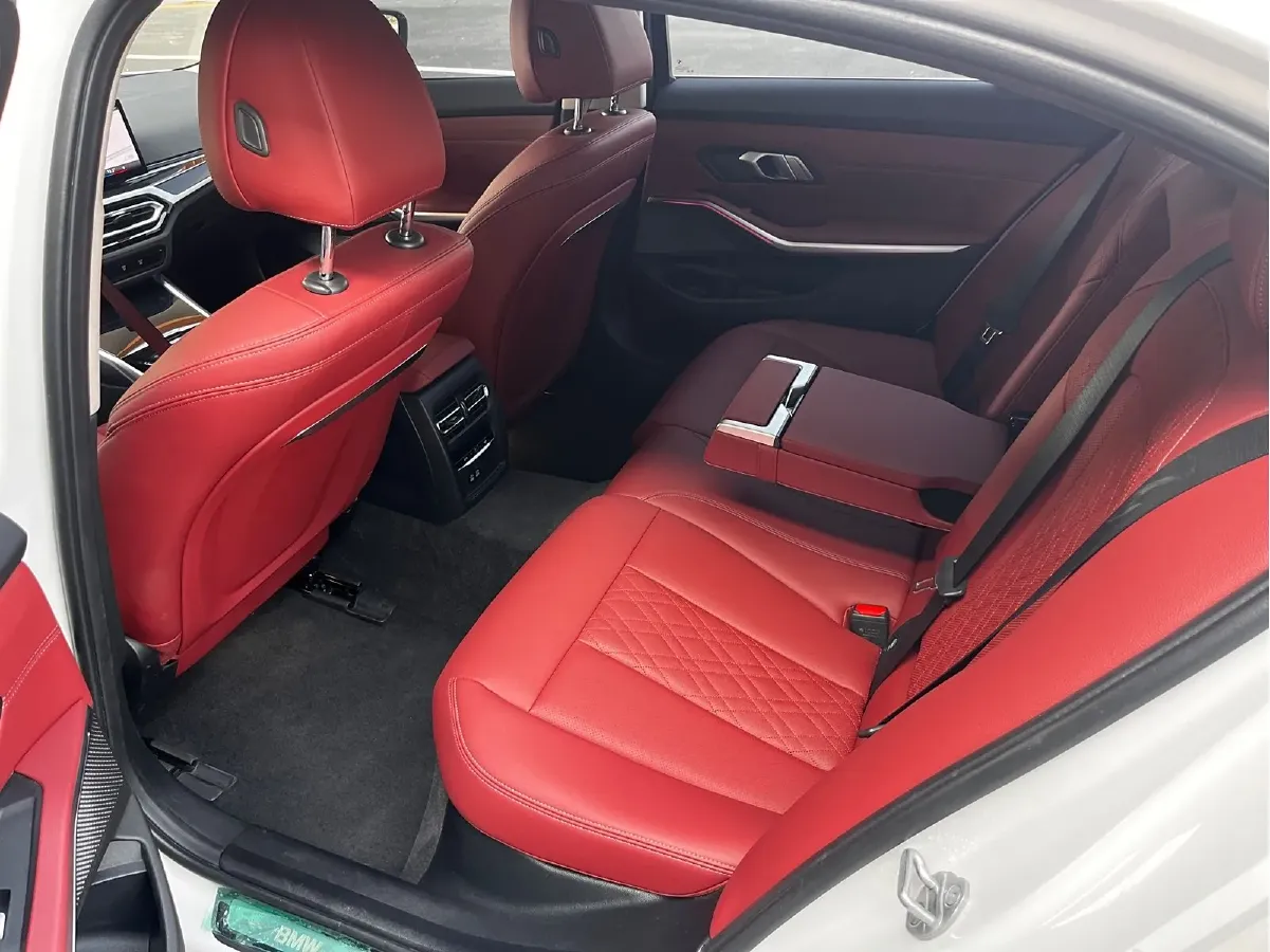 2024 BMW i3 BEV 70KWH,autocango,china used car exporter,china ev exporter,chinese used car exporter,chinese used ev exporter