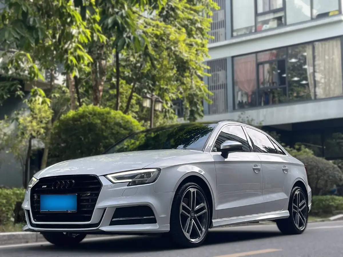 2017 Audi A3 2.0T 190HP L4 7DCT