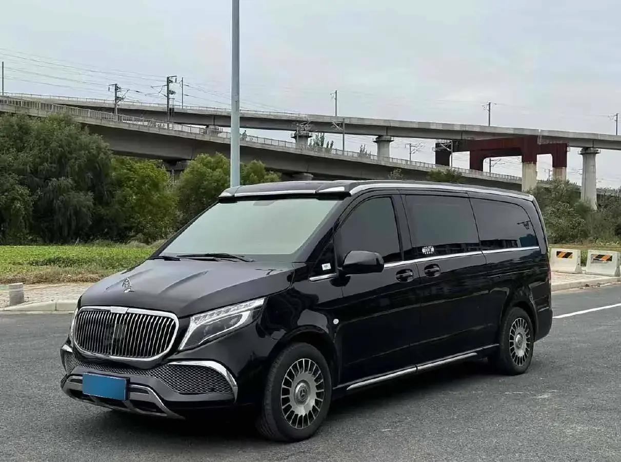 2021 Mercedes-Benz Vito 2.0T 211HP L4 9AT