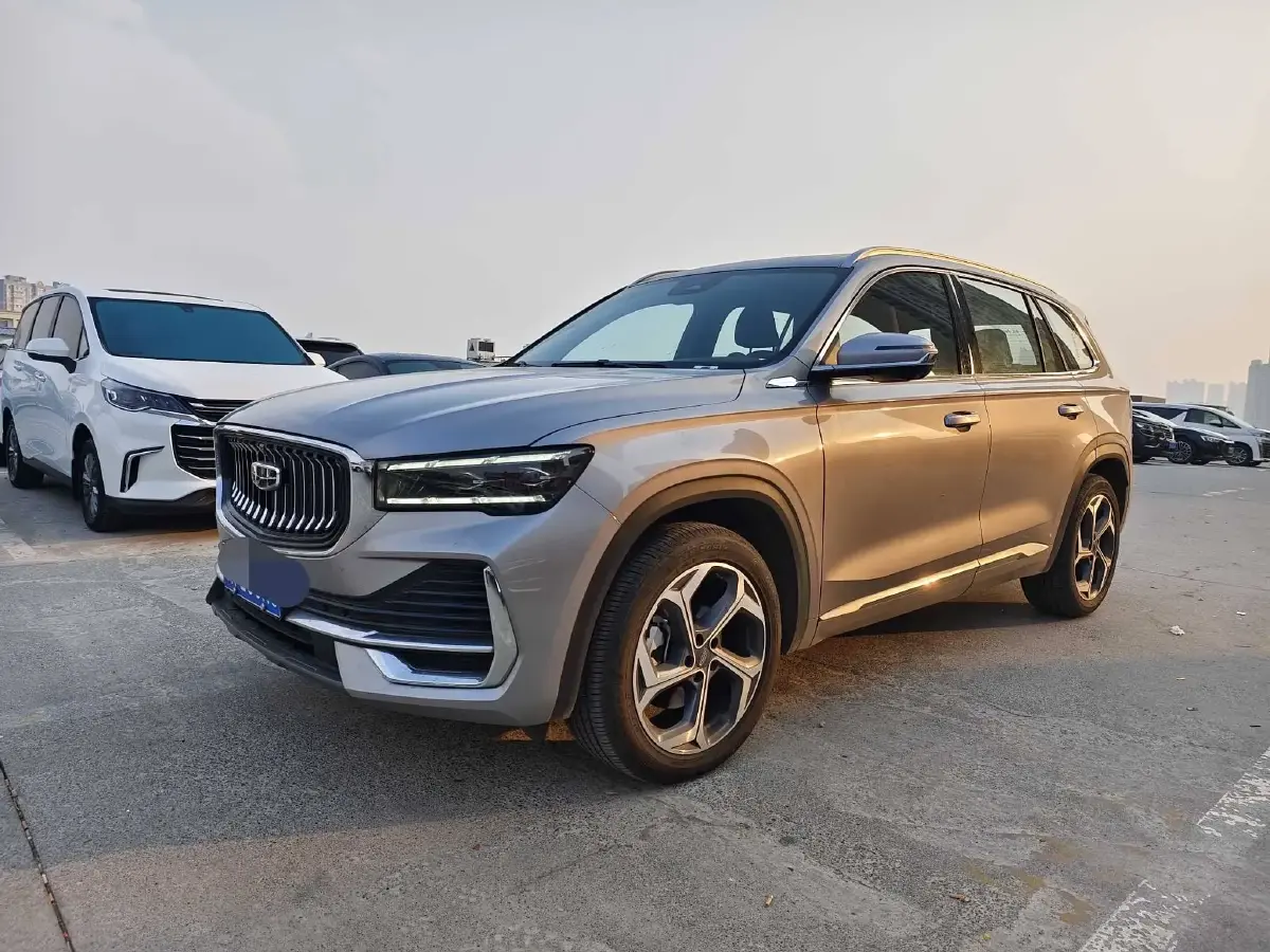 2024 Geely Monjaro 2.0T 238HP L4 8AT