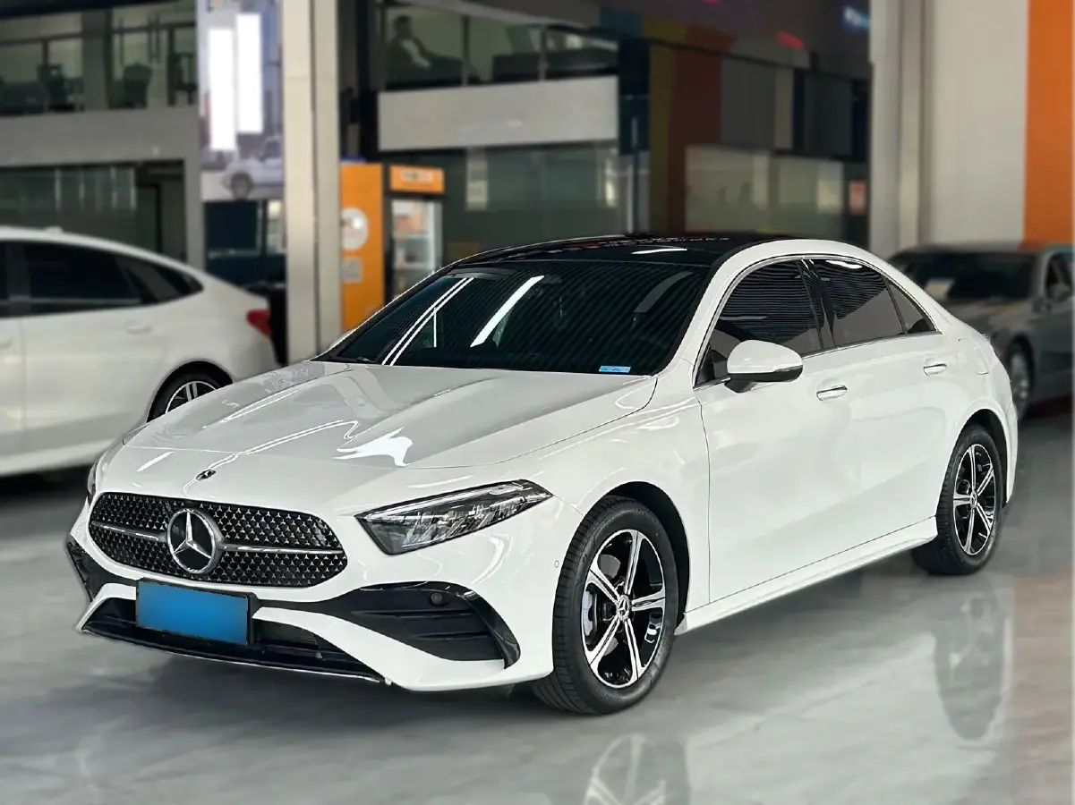 2024 Mercedes-Benz A Class 1.3T 163HP L4 7DCT